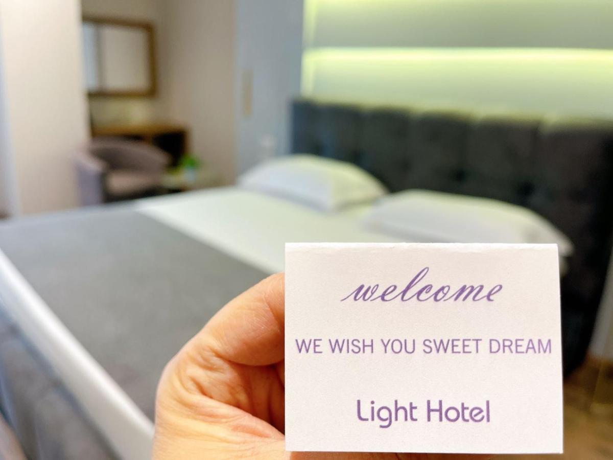 Light Hotel Тирана Экстерьер фото