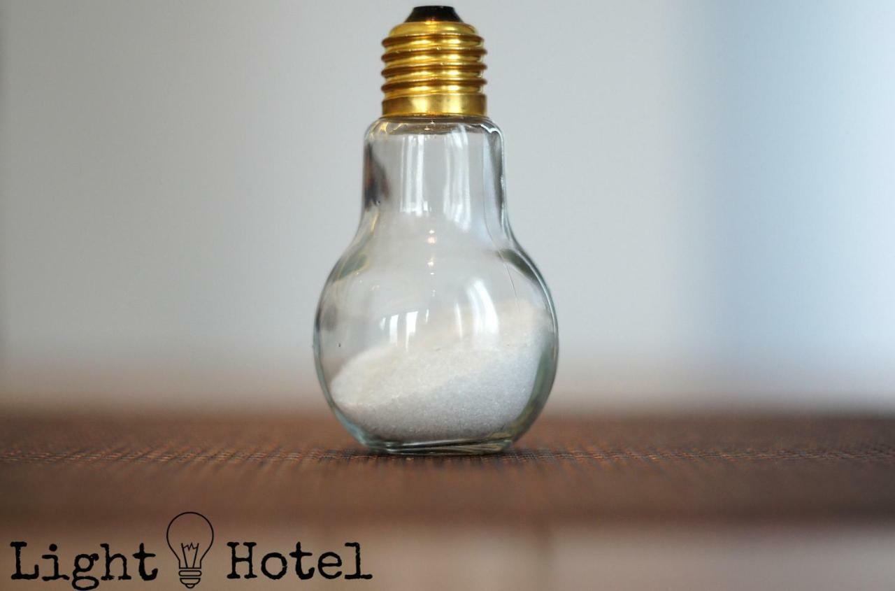 Light Hotel Тирана Экстерьер фото